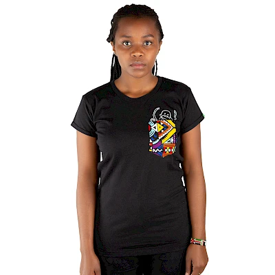 FrauenT-Shirt mit Brusttasche aus Bio-Baumwolle NYANI Schwarz Made in Kenya