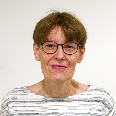 Portraitbild Hedwig Simons